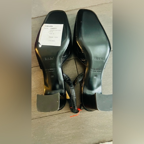 Frame heels US7.5/ EU 38 black cros embossed leather (no box available) - Picture 3 of 3